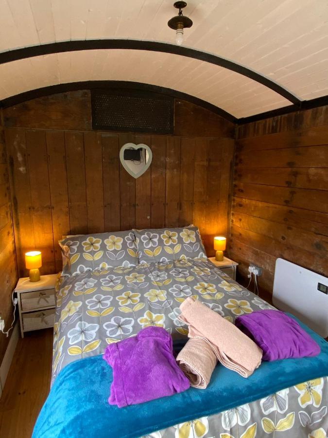 Appartamento Luxury Cosy Carriage With Electric Private Hot Tub Hereford Esterno foto
